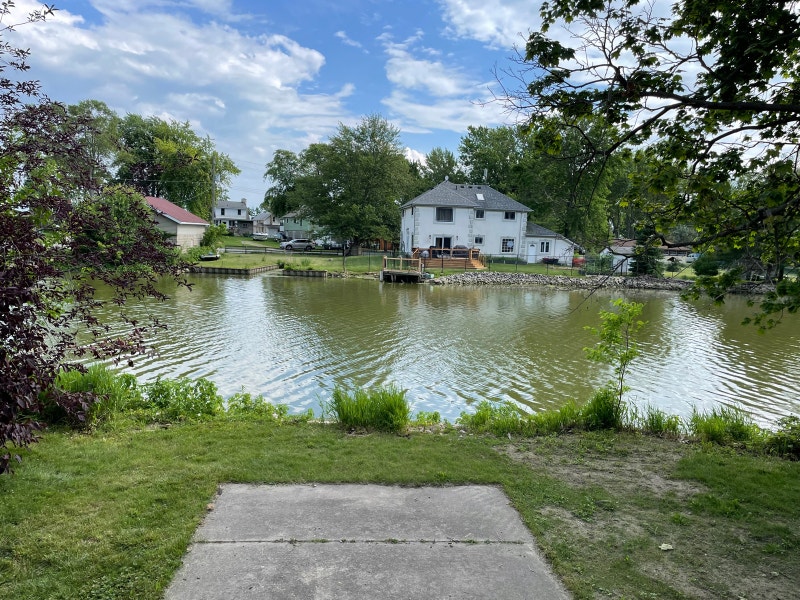 Waterfront House For Rent With Shop Long Term Rentals City of Toronto Kijiji