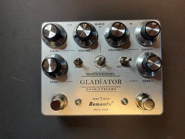 Guitar, Pedal, Parts, Accessories in Guitars in London - Image 4
