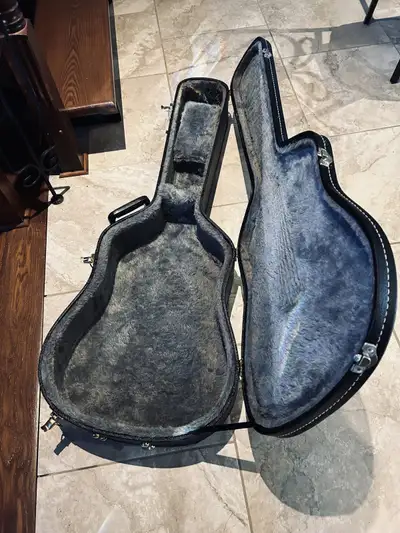 guitar case and music stand , View more