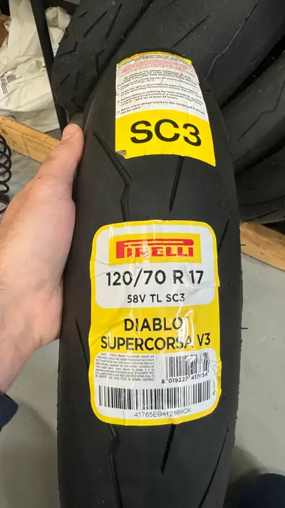 Pirelli brand new front sport motorcycle tire. 120/70R17 Pirelli Supercorsa TD V3 SC3 $240