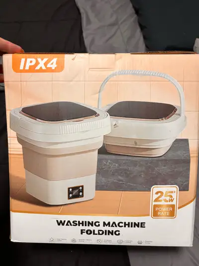 Used only once by my mother inlaw, still in the orginal box with all covers