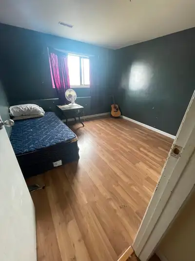 Room for rent with shared living room space, bathroom, laundry, kitchen. Preferably a younger female...