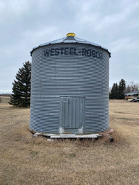 Westeel Rosco Grain Bin
