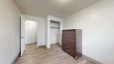 Apartment & Description -4 Unit(21 bedrooms, each unit 2 bathrooms) with a spacious kitchen which in...