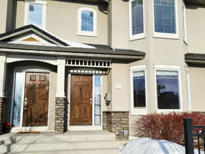 Welcome to your new home in the heart of Stonebridge, one of Saskatoon’s most desirable neighborhood...