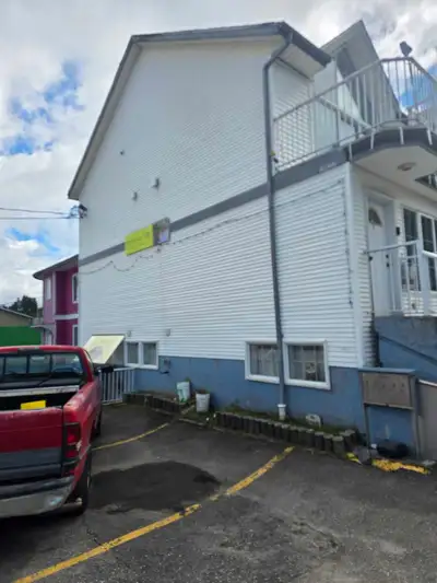 2 bedroom condo 1027 3rd Ave., west one and a 1 bathroom laundry room, and parking available. Anytim...