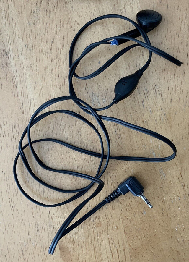 Headset in Other in Mississauga / Peel Region