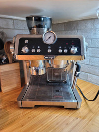 Machine à espresso Delonghi