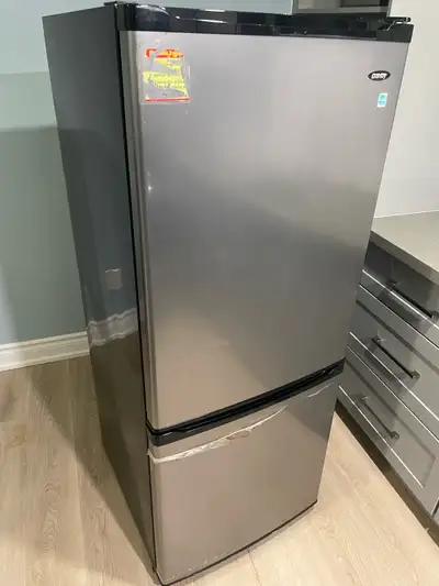 Refrigerator/ fridge- not cooling , View more