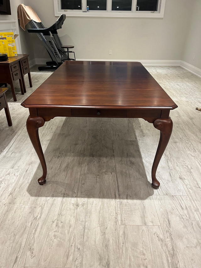  Cherrywood Dining Table and Chairs  in Dining Tables & Sets in Mississauga / Peel Region - Image 2