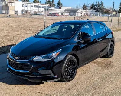 2018 Chevy Cruze Hatchback -New tires, Breaks, Great Condition