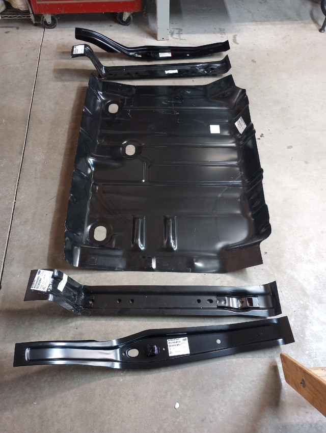 Floor pan for 1968-1972 Chevelle GTO Cutlass LeMans Skylark. in Auto Body Parts in Cambridge - Image 2