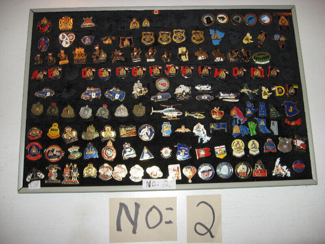 pins batchs écussons police pompier $2.50 Chaque dans Art et objets de collection  à Longueuil/Rive Sud