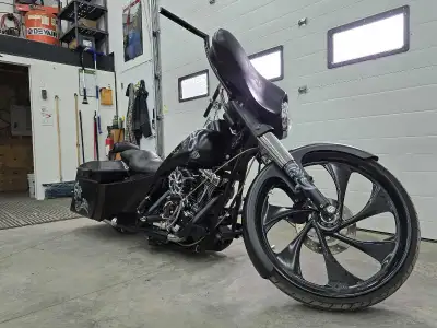 NEED GONE. NO QUESTIONS ASKED JUST COME PICK IT UP Be ready for bike week with this one of a kind bi...