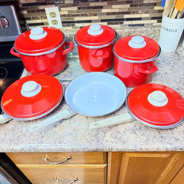 Copco Enamel Cookware Set428495603384995841