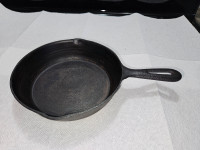 Vintage 6 1/2" Cast  Iron Pan - Taiwan