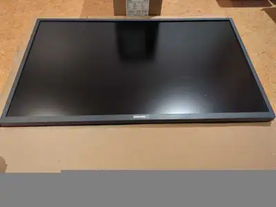 Samsung ViewFinity UJ59 32" 4K UHD Monitor, View more