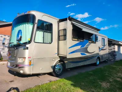 2007 Holiday Rambler 5.9 Cummings, (pre DEF) Banks turbo system, new 6 speed allison, hydraulic brak...