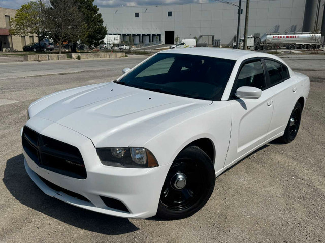 2013 Dodge Charger in Cars & Trucks in Mississauga / Peel Region - Image 4