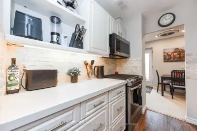 Stunning 3-Bedroom, 2-Bathroom Condo for Rent(girls only, 1 room left!) – Available for September! M...