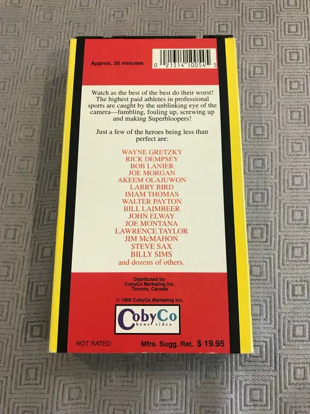 VHS TAPE Professional Sports Bloopermania 1990 $5 in Sports Teams in City of Montréal - Image 3