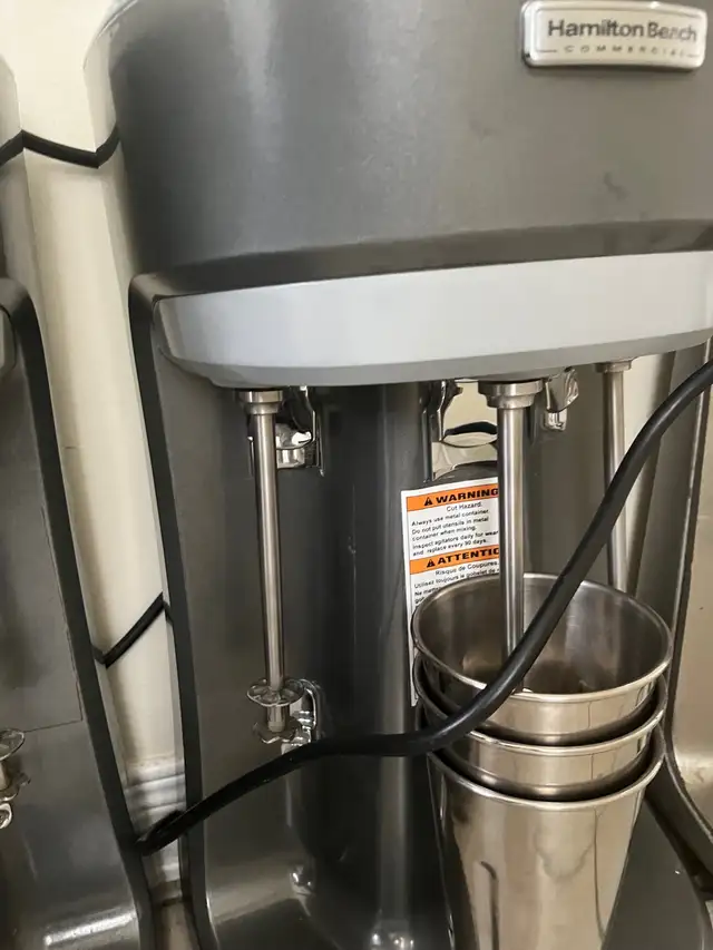 Milkshake machine Hamilton beach560638952525670403
