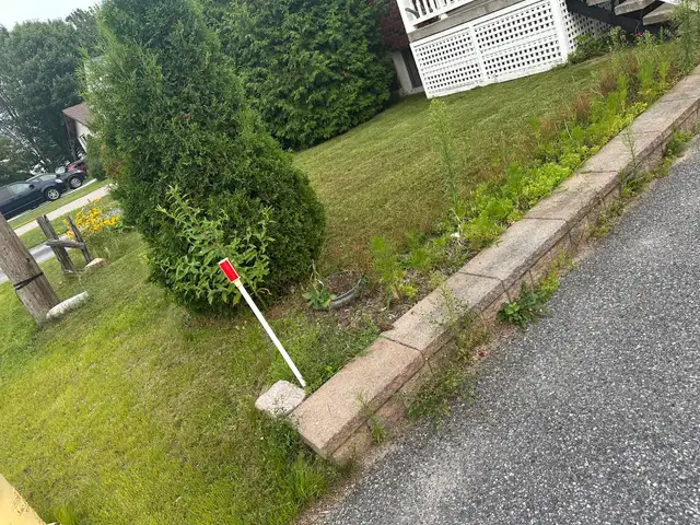 ALL SNOW - SPRING/SUMMER/FALL LAWN CUTS in Snow Removal & Property Maintenance in North Bay - Image 7