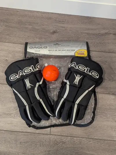 Men's Black Eagle Deluxe Senior Ball Hockey Gloves, View more