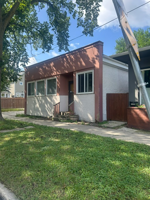 BUILDING FOR SALE