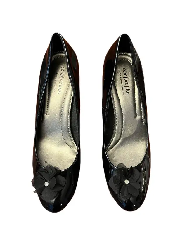 Women’s black Predictions Comfort Plus heels - size 8.5 in Women's - Shoes in Oshawa / Durham Region - Image 3