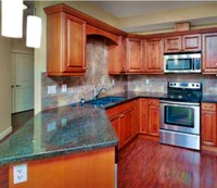 MUST SEE CONDO- GREAT LOCATION STEPS FROM SYLVAN LAKE