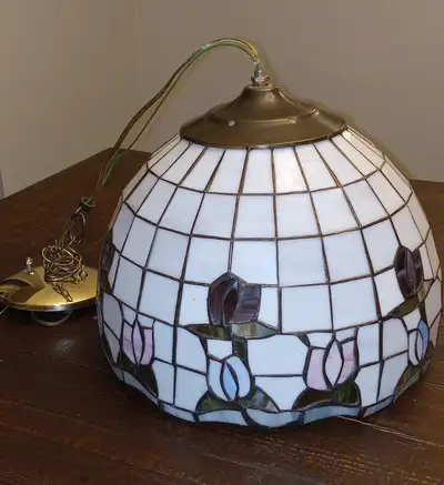 Excellent condition measures 12.5 inch diameter