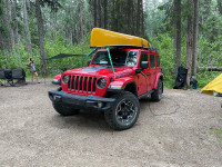 Jeep JL roof cross bars