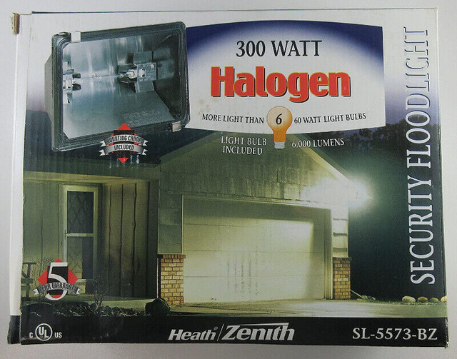 4 Pcs of New Heath/Zenith SL-5573-BZ Security Floodlight in Outdoor Lighting in Markham / York Region