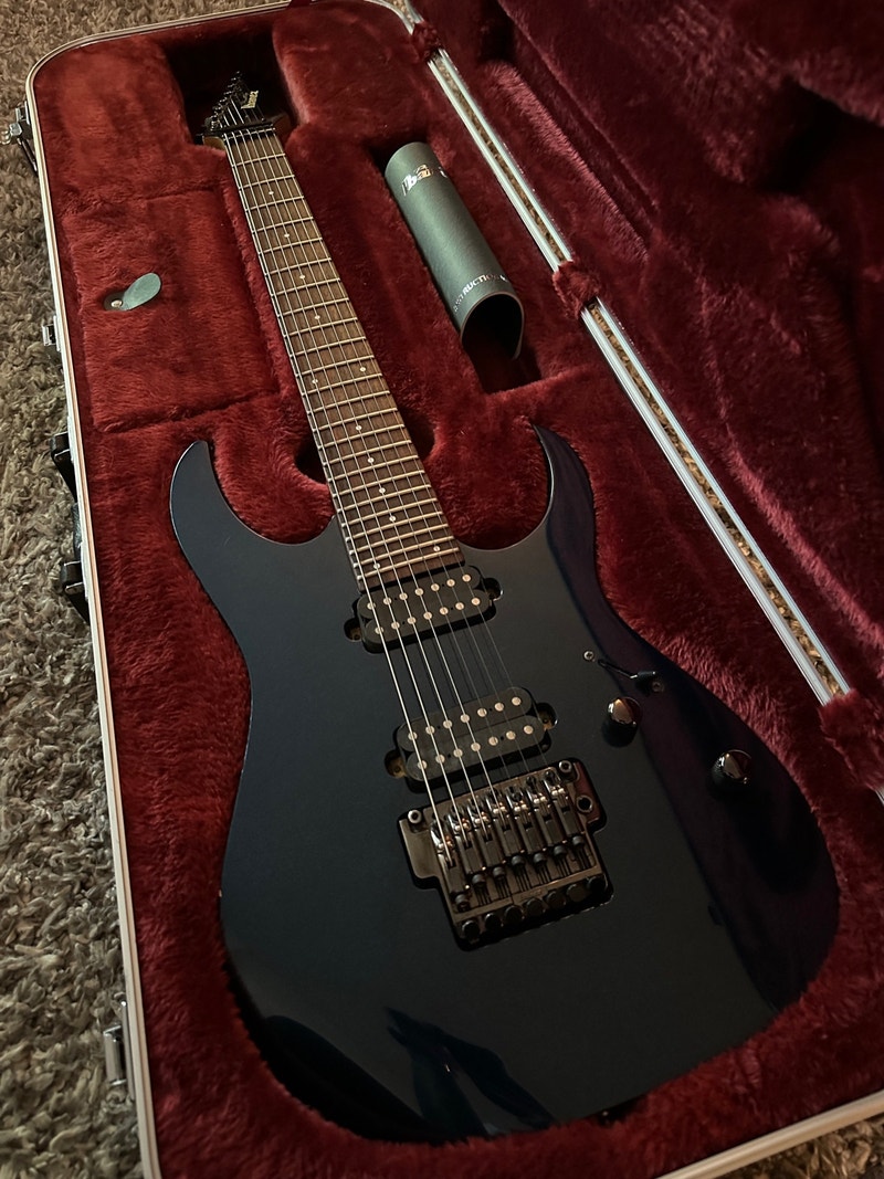 2007 Ibanez Prestige Rg1527 Royal Blue (7 string) Guitars Barrie