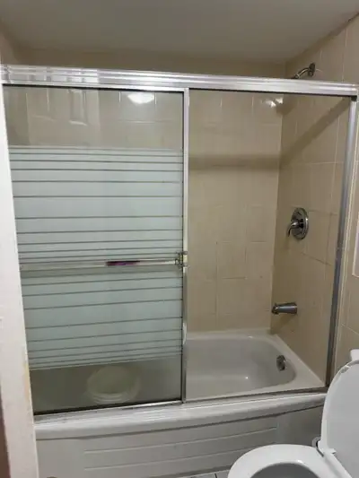 private bedroom available for rent