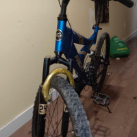 Mountain bike 10 speed in good condition nothing wrong with it