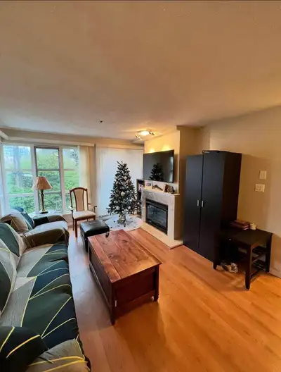 8728 SW Marine Dr, Vancouver, BC V6P 6A4, Canada 1250$ This is a two bedroom condo which I am rentin...