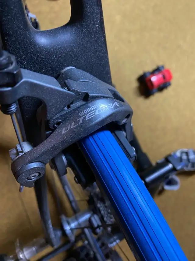 Trek bike and indoor trainer in Road in Edmonton - Image 5