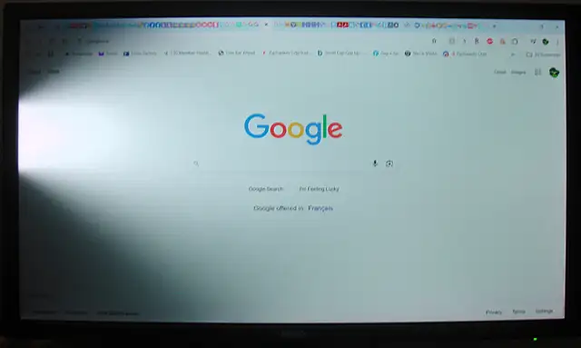 BenQ 28" Computer Monitor GC2870H - For Parts or Repair, Read! in Monitors in Oshawa / Durham Region - Image 2