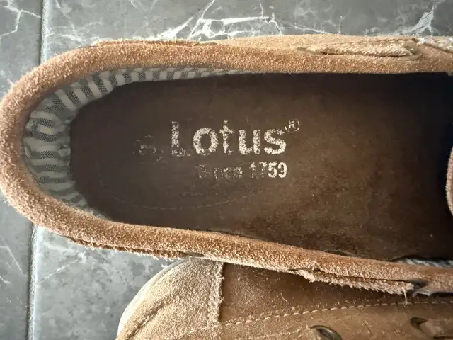 Men’s Suede Modern Shoes Size 9 in Men's Shoes in Barrie - Image 3