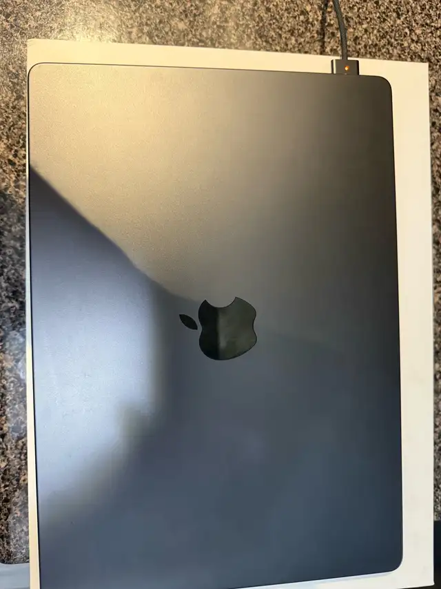 Apple Macbook Pro 14” M3 Pro 18/512 2023 model 63234498898051121