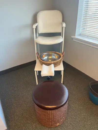 Pedicure chair and stool, View more