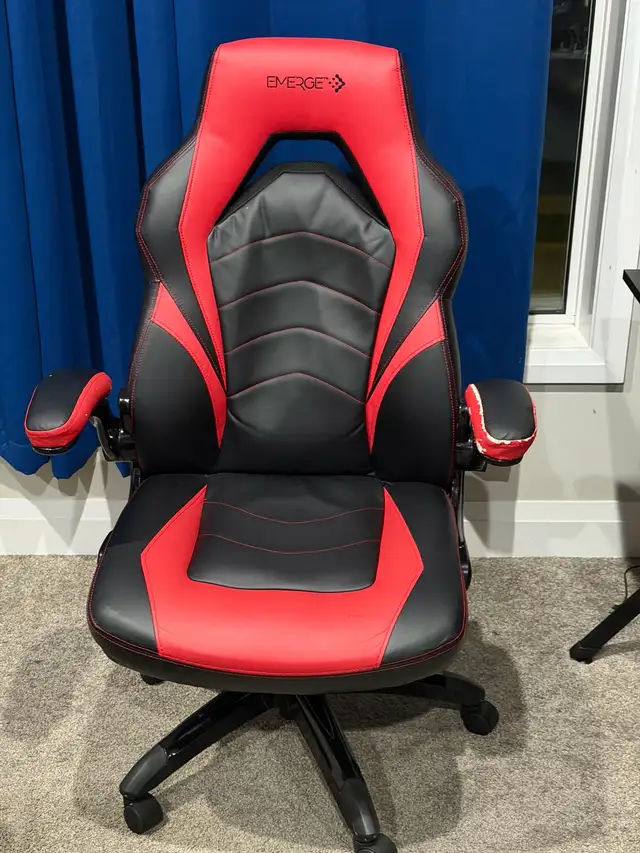 gaming chair EMERGE RED