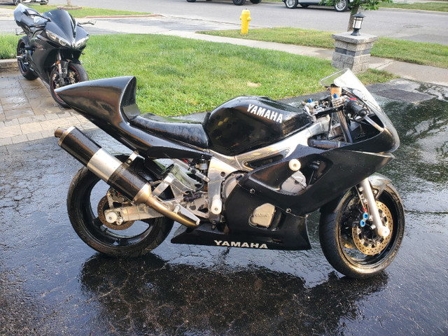 1999 Yamaha YZF-R6 600cc Race Ready Track Bike in Sport Bikes in Oshawa / Durham Region