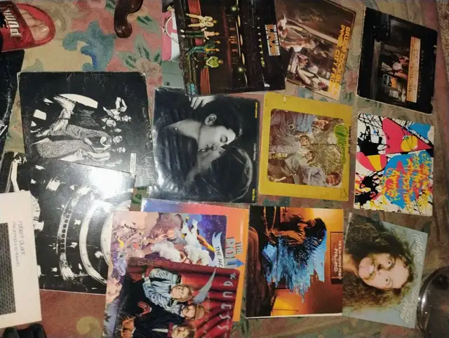 vintage records and stereo components  in Stereo Systems & Home Theatre in Markham / York Region - Image 5