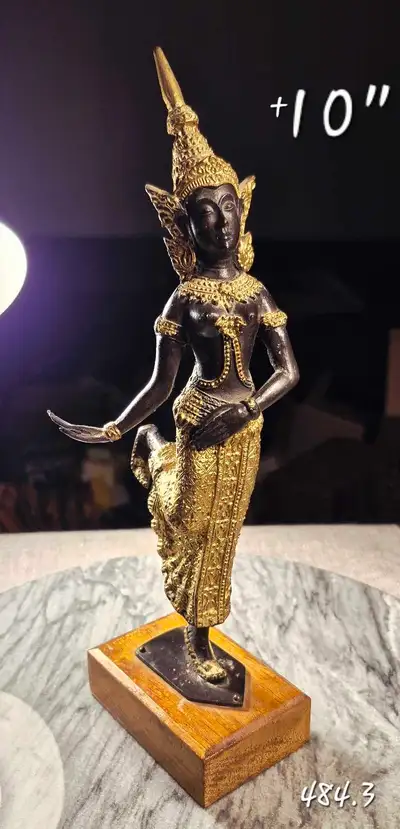 Statuette divinité bouddhiste +10" Buddhist deity statuette, View more
