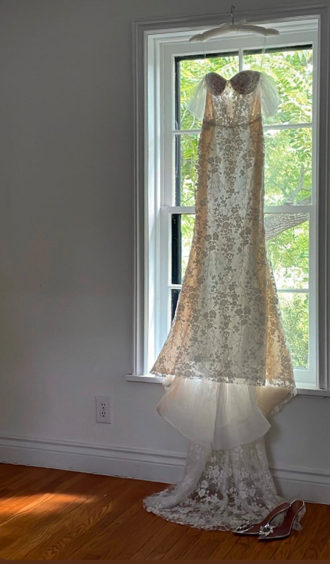 Eva Lendel Colleen Wedding Dress in Wedding in City of Toronto - Image 4