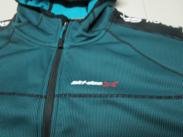 Ski-Doo Hoodie , Women's XXL , Like new in Women's - Tops & Outerwear in Edmonton - Image 2