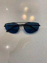 Ray Ban Sunglasses (non-polarized)